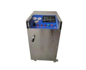 高低压全能型带电清洗机LQ-59
